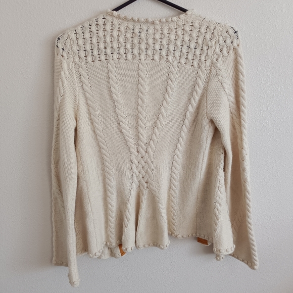 Vintage Flared White Cable Knit Cardigan - Picture 3 of 6